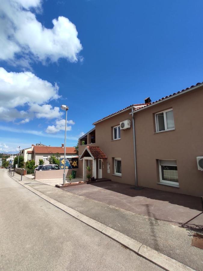 Apartmani Amans Pula Exteriér fotografie