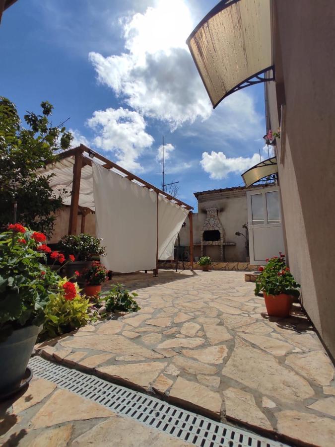 Apartmani Amans Pula Exteriér fotografie