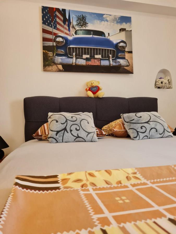 Apartmani Amans Pula Exteriér fotografie