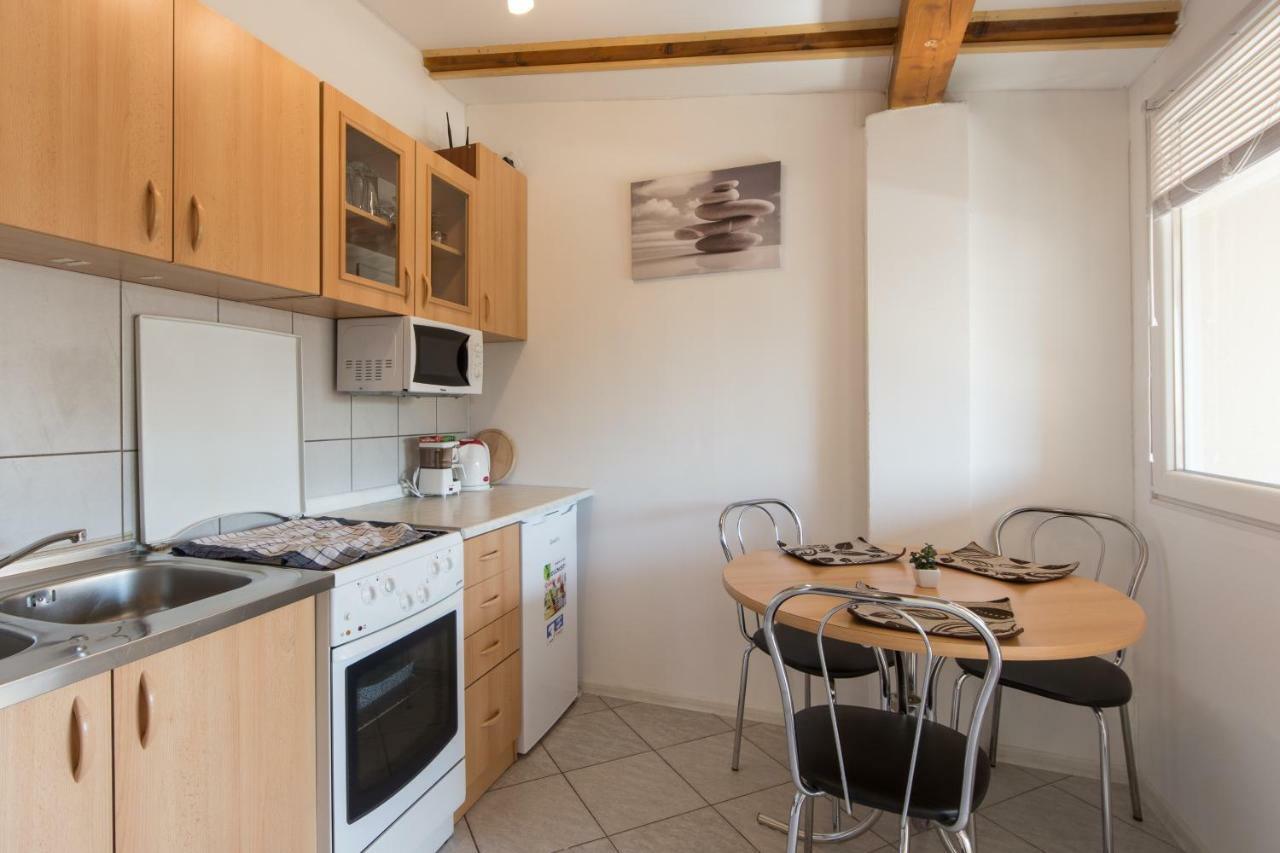Apartmani Amans Pula Exteriér fotografie
