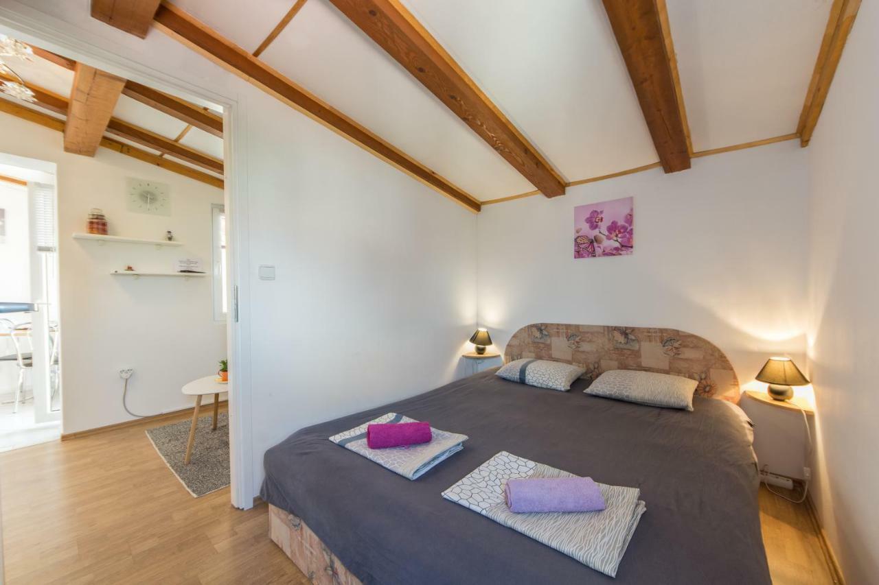 Apartmani Amans Pula Exteriér fotografie